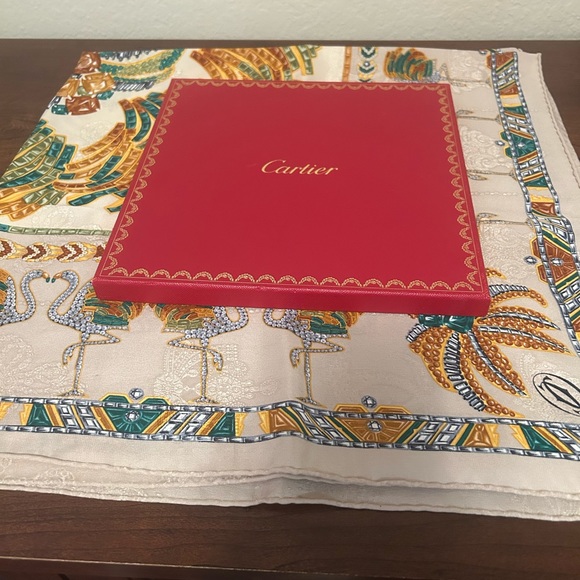 Cartier silk scarf NWOT - Picture 4 of 4